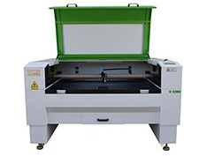 毛絨玩具激光切割機(jī)有哪些特點(diǎn)