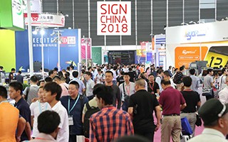 引進(jìn)國(guó)外技術(shù)進(jìn)行設(shè)備升級(jí)